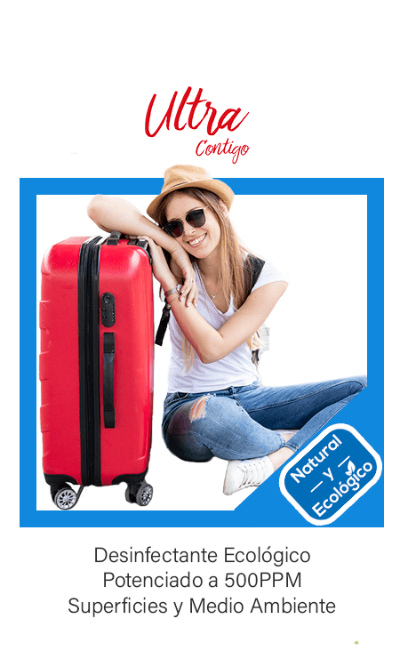 niña comiendo frutas